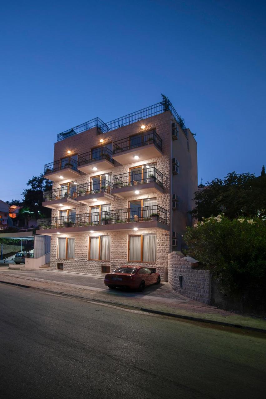 Hotel Twelve By Aycon Budva Exterior foto
